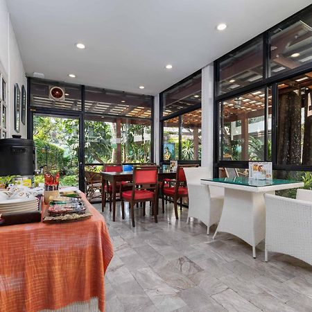Charlie House Pin Klao Hotel Bangkok Luaran gambar