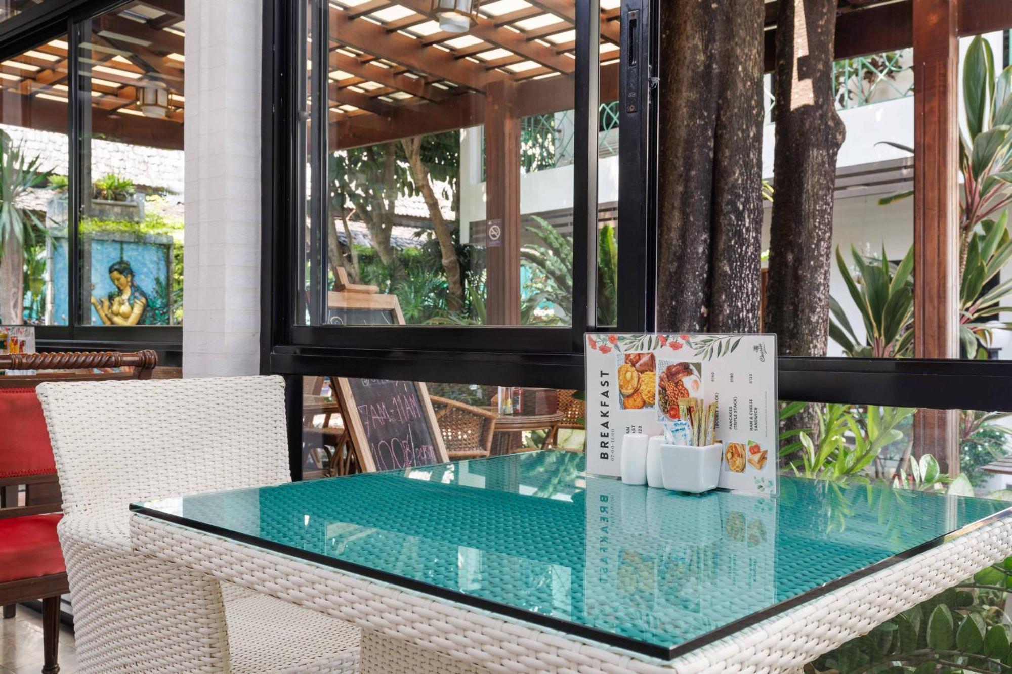 Charlie House Pin Klao Hotel Bangkok Luaran gambar