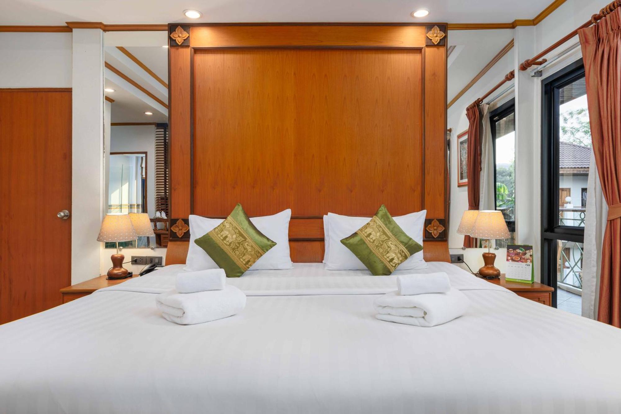 Charlie House Pin Klao Hotel Bangkok Luaran gambar