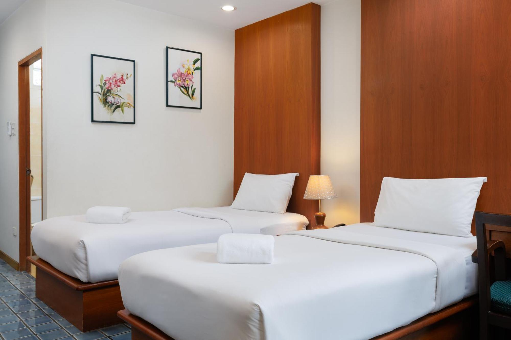 Charlie House Pin Klao Hotel Bangkok Luaran gambar