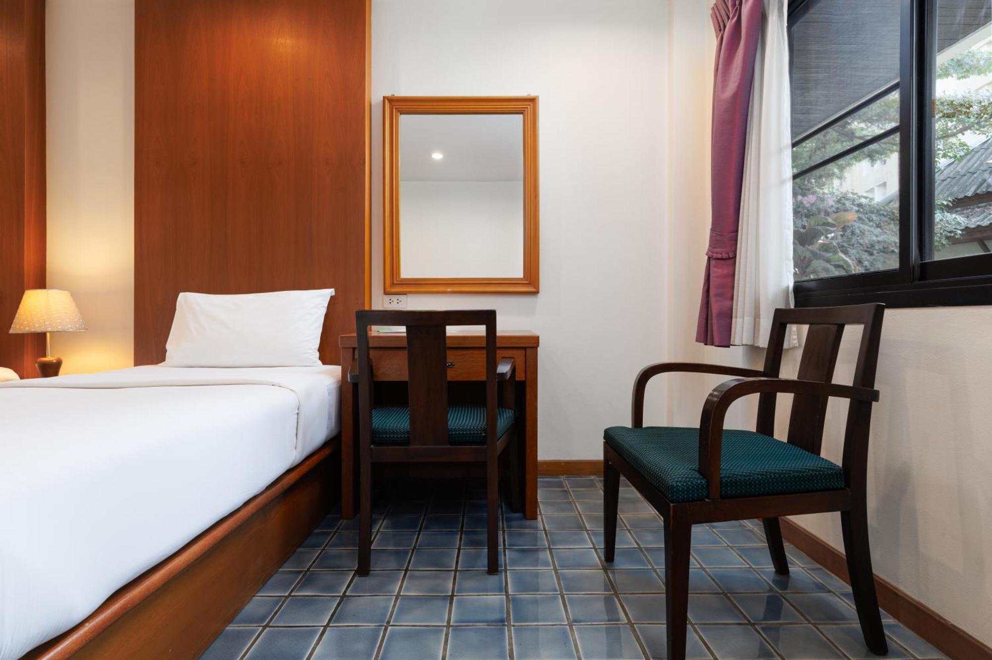 Charlie House Pin Klao Hotel Bangkok Bilik gambar